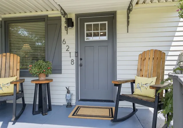 Photo 2 of Single family home for sale at 6218 Laredo Ave, Nashville, TN 37209 | MLS# 3312549 | Listing updated on 2026-09-15