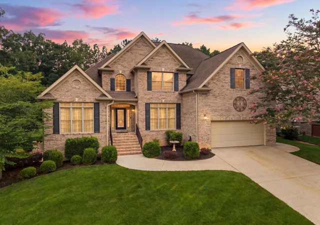 Photo 2 of Single family home for sale at 11177 Captains Cvs Dr, Soddy Daisy, TN 37379 | MLS# 3311811 | Listing updated on 2026-09-11