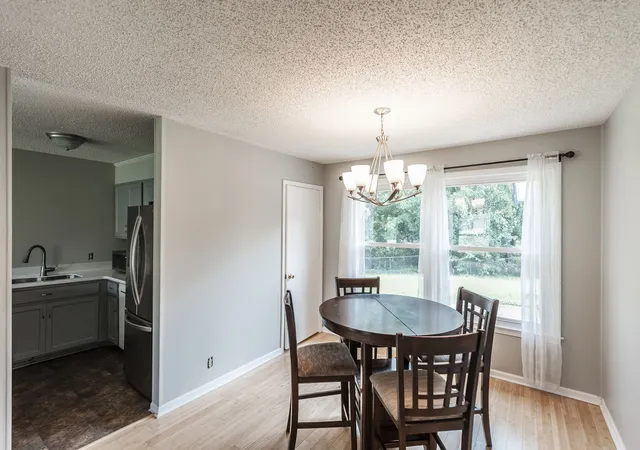 Photo 3 of Single family home for sale at 194 Timberlake Dr, Hendersonville, TN 37075 | MLS# 3312110 | Listing updated on 2026-10-07