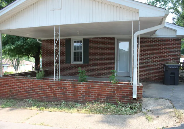 Photo 3 of Sale Pending at 740 Driver Cir, Hartsville, TN 37074 | MLS# 3311979 | Listing updated on 2026-09-14