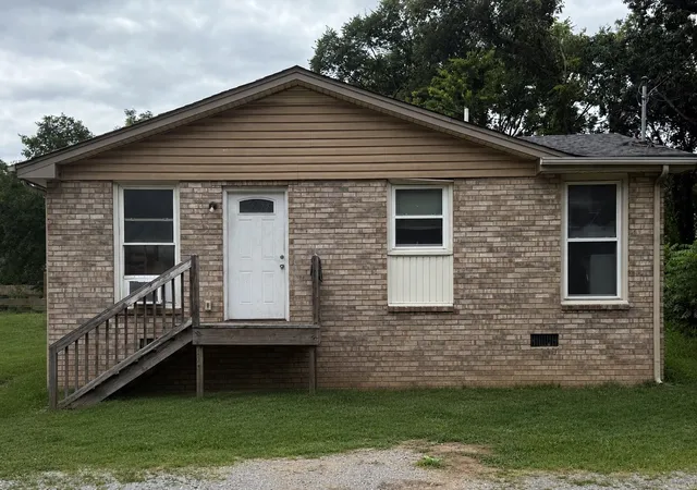 Photo 1 of Single family home for sale at 124 Myatt Dr, Madison, TN 37115 | MLS# 3528609 | Listing updated on 2026-09-11