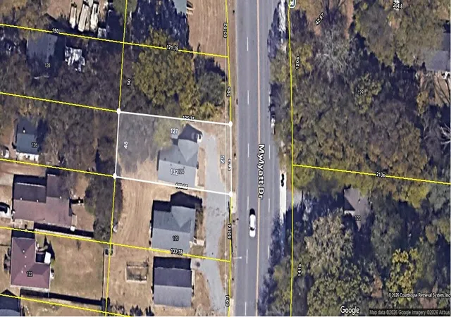 Photo 2 of Single family home for sale at 124 Myatt Dr, Madison, TN 37115 | MLS# 3528609 | Listing updated on 2026-09-11