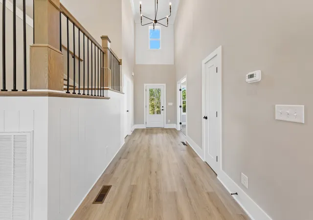 Photo 3 of Single family home for sale at 1705 Sulphur College Rd, Hartsville, TN 37074 | MLS# 3312456 | Listing updated on 2026-09-17