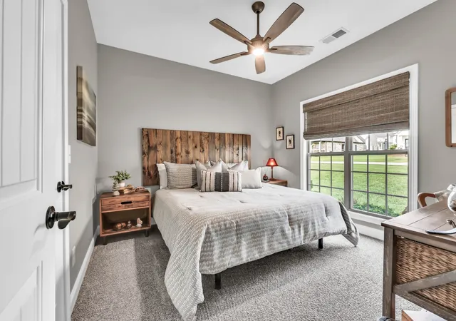 Photo 3 of Sale Pending at 1487 Hereford Blvd, Clarksville, TN 37043 | MLS# 3314508 | Listing updated on 2026-09-14