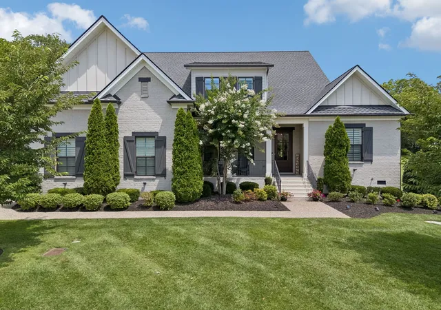 Photo 1 of Single family home for sale at 4119 Old Light Cir, Arrington, TN 37014 | MLS# 3312565 | Listing updated on 2026-09-11