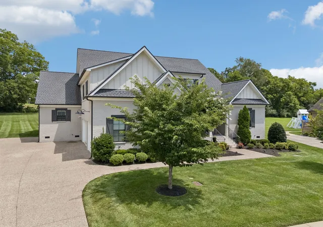 Photo 3 of Single family home for sale at 4119 Old Light Cir, Arrington, TN 37014 | MLS# 3312565 | Listing updated on 2026-09-11