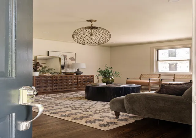 Photo 4 of Single family home for sale at 2520 Sheridan Rd, Nashville, TN 37206 | MLS# 3312496 | Listing updated on 2026-09-09
