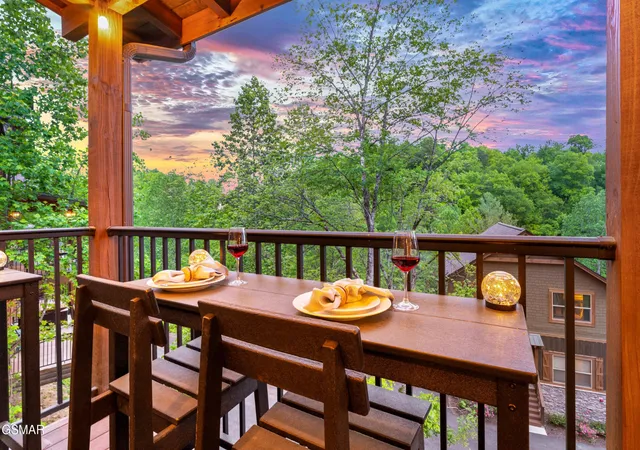Photo 3 of Single family home for sale at 3029 Ridgetop Resort Way, Pigeon Forge, TN 37863 | MLS# 3591747 | Listing updated on 2026-09-14
