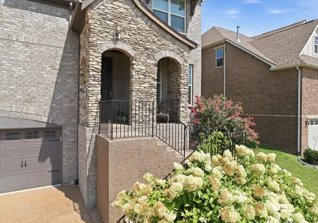 Photo 4 of Single family home for sale at 5348 Highland Pl Way, Hermitage, TN 37076 | MLS# 3312438 | Listing updated on 2026-09-22