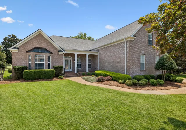 Photo 2 of Single family home for sale at 1191 Adelicia Hayes Ct, Gallatin, TN 37066 | MLS# 3505829 | Listing updated on 2026-10-06