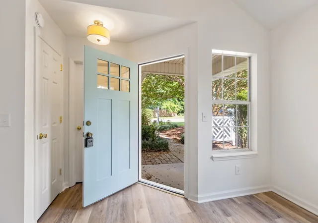 Photo 2 of Single family home for sale at 2813 Steamboat Dr, Nashville, TN 37214 | MLS# 3546012 | Listing updated on 2026-09-15