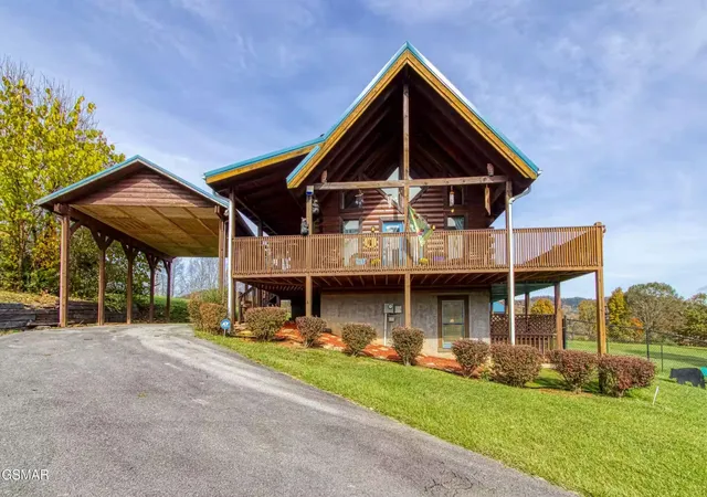 Photo 1 of Sale Pending at 3402 Cherokee Ridge Way, Sevierville, TN 37862 | MLS# 3312665 | Listing updated on 2026-09-11