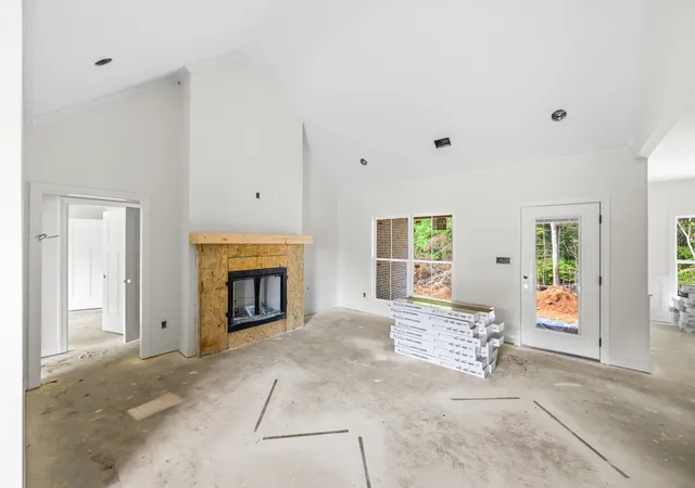 Photo 4 of Single family home for sale at 1766 Baker Rd, Huntingdon, TN 38344 | MLS# 3314297 | Listing updated on 2026-09-12