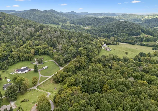 Photo 4 of Land for sale at 0 Ballenger Rd, Carthage, TN 37030 | MLS# 3322521 | Listing updated on 2026-09-10