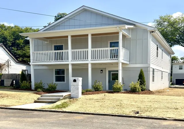 Photo 3 of Single family home for sale at 1808 15th Ave N, Nashville, TN 37208 | MLS# 3520535 | Listing updated on 2026-09-15