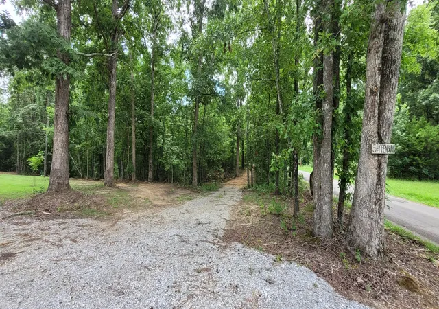 Photo 4 of Single family home for sale at 167 Freeman Fielder Rd, Stewart, TN 37175 | MLS# 3320066 | Listing updated on 2026-10-08