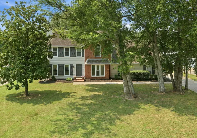 Photo 3 of Sale Pending at 322 Alden Cvs Dr, Smyrna, TN 37167 | MLS# 3314649 | Listing updated on 2026-09-13