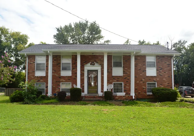 Photo 1 of Single family home for sale at 3133 Oak Ridge Dr, Nashville, TN 37207 | MLS# 3318479 | Listing updated on 2026-09-15
