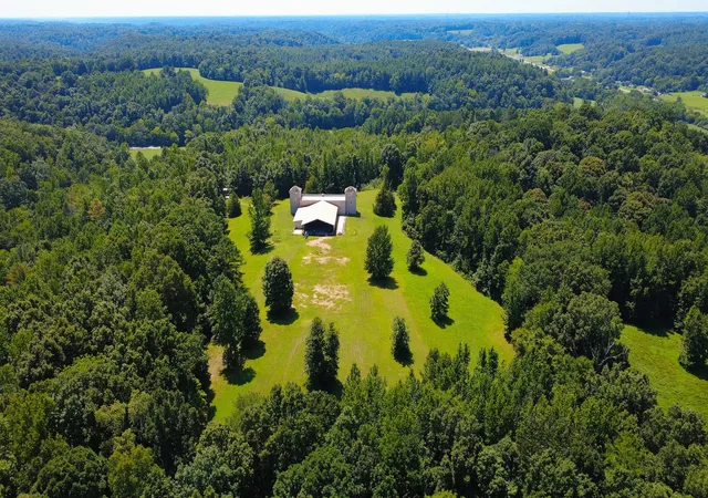 Photo 2 of Single family home for sale at 309 Charley Davis Rd, Goodspring, TN 38460 | MLS# 3319037 | Listing updated on 2026-09-12