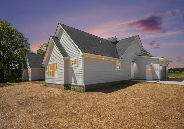 Photo 2 of Single family home for sale at 3277 Highway 431, Spring Hill, TN 37174 | MLS# 3531253 | Listing updated on 2026-10-27