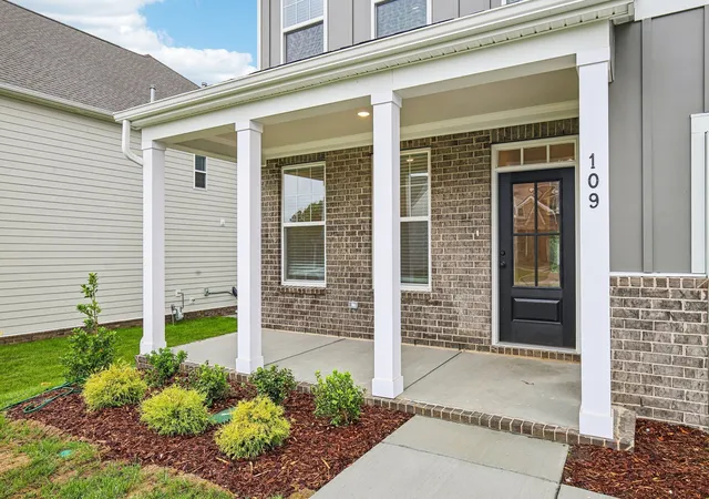 Photo 3 of Single family home for sale at 109 Emeline Way, Mount Juliet, TN 37122 | MLS# 3318876 | Listing updated on 2026-09-24