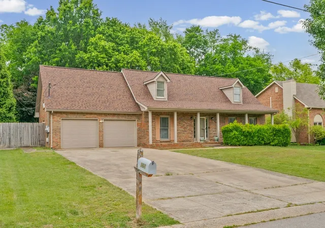 Photo 1 of Single family home for sale at 264 Cheshire Rd, Clarksville, TN 37043 | MLS# 3319287 | Listing updated on 2026-09-11