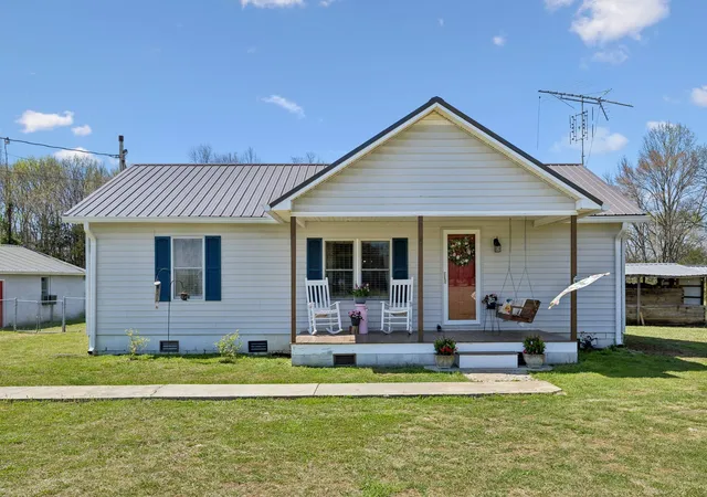 Photo 1 of Manufactured home for sale at 253 Henslee Rd, Shelbyville, TN 37160 | MLS# 3319741 | Listing updated on 2026-09-15