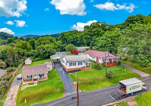 Photo 31 of Single family home for sale at 229 Aesque St, Kingsport, TN 37665 | MLS# 3591757 | Listing updated on 2026-09-15