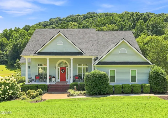 Photo 1 of Single family home for sale at 219 Americana Ln, Jefferson City, TN 37760 | MLS# 3319350 | Listing updated on 2026-09-11