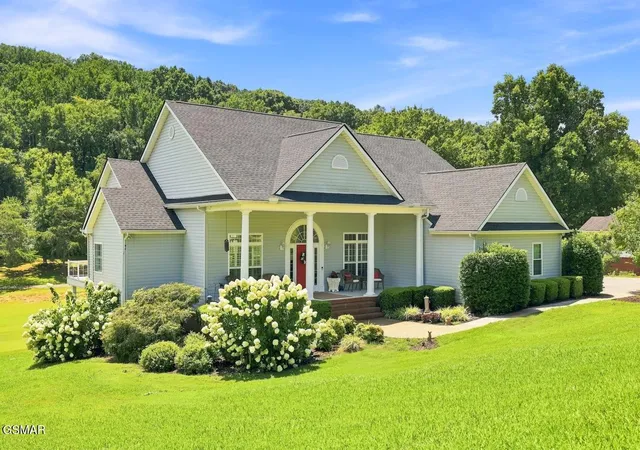 Photo 4 of Single family home for sale at 219 Americana Ln, Jefferson City, TN 37760 | MLS# 3319350 | Listing updated on 2026-09-11