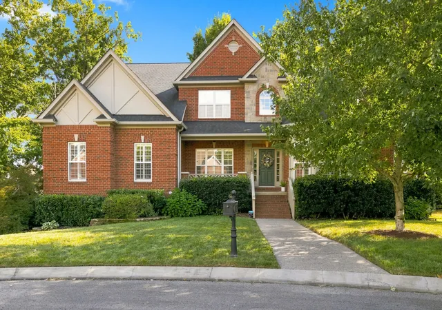 Single family home for sale at 2003 White Rock Cir, Spring Hill, TN 37174 | MLS# 3529139