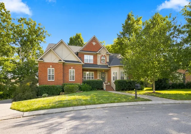 Photo 1 of Single family home for sale at 2003 White Rock Cir, Spring Hill, TN 37174 | MLS# 3529139 | Listing updated on 2026-10-30