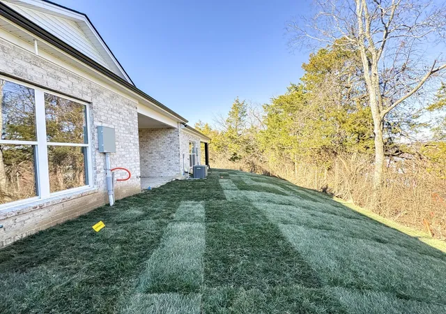 Photo 3 of Townhouse for sale at 225 Glencrest Dr Lot 322, Hendersonville, TN 37075 | MLS# 3319933 | Listing updated on 2026-09-15