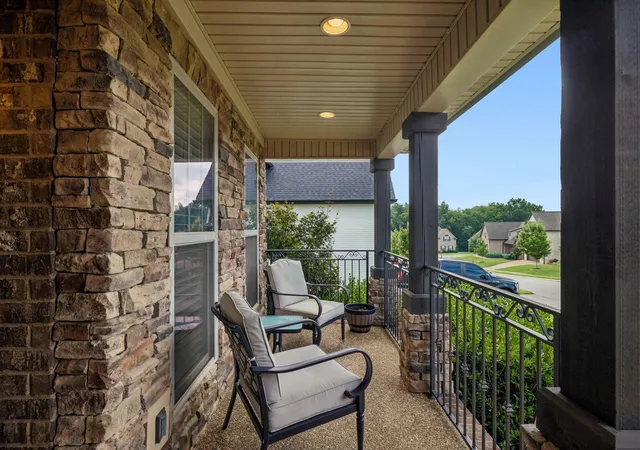 Photo 4 of Single family home for sale at 208 Ernest Dr, Lebanon, TN 37087 | MLS# 3322329 | Listing updated on 2026-09-23