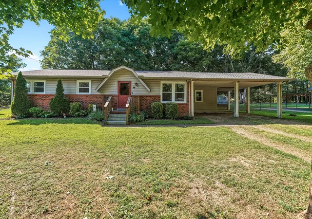 Photo 2 of Single family home for sale at 710 Meade Dr, Spring Hill, TN 37174 | MLS# 3322437 | Listing updated on 2026-09-21