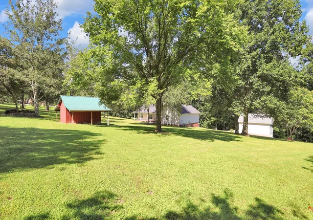 Photo 3 of Single family home for sale at 2073 Mcmahan Holw Rd, Coopertown, TN 37146 | MLS# 3322285 | Listing updated on 2026-09-13
