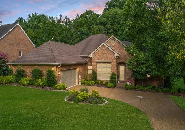 Single family home for sale at 1124 Kimberly Dr, Goodlettsville, TN 37072 | MLS# 3336297 | Listing updated on 2026-09-19