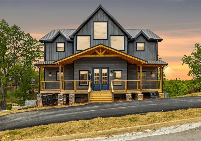Photo 1 of Sale Pending at 2829 Red Sky Dr, Sevierville, TN 37862 | MLS# 3333504 | Listing updated on 2026-09-11
