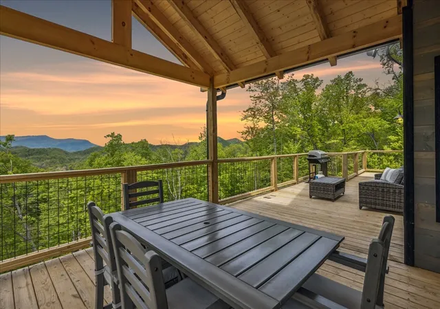 Photo 4 of Sale Pending at 2829 Red Sky Dr, Sevierville, TN 37862 | MLS# 3333504 | Listing updated on 2026-09-11