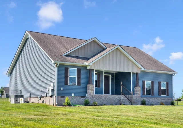 Photo 2 of Single family home for sale at 441 Richland Farms Dr, Manchester, TN 37355 | MLS# 3531861 | Listing updated on 2026-09-14