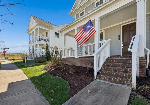 Photo 3 of Single family home for sale at 3477 Milford Dr, Thompsons Station, TN 37179 | MLS# 3425597 | Listing updated on 2026-09-14