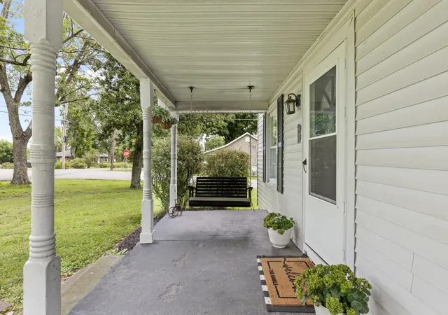 Photo 4 of Single family home for sale at 1357 Main St, Greenbrier, TN 37073 | MLS# 3333815 | Listing updated on 2026-09-11