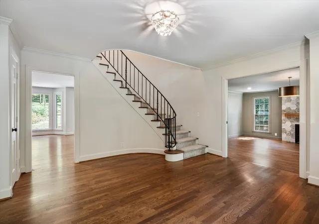 Photo 3 of Single family home for sale at 6001 Andover Dr, Nashville, TN 37215 | MLS# 3531849 | Listing updated on 2026-09-11