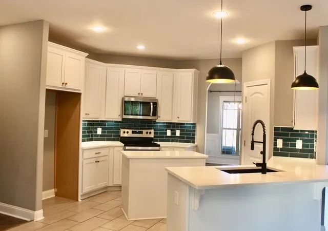 Photo 3 of Single family home for sale at 878 Burley Barn Rd, Clarksville, TN 37042 | MLS# 3336039 | Listing updated on 2026-09-11