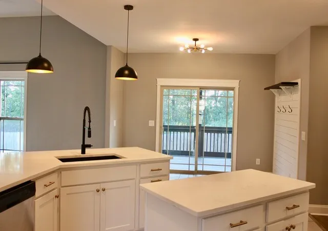 Photo 4 of Single family home for sale at 878 Burley Barn Rd, Clarksville, TN 37042 | MLS# 3336039 | Listing updated on 2026-09-11