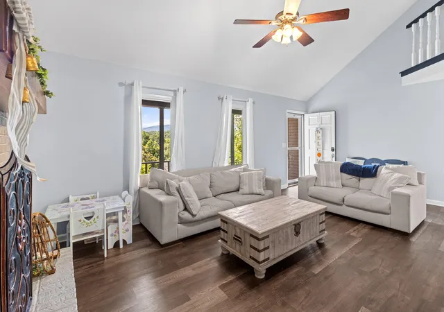 Photo 4 of Single family home for sale at 7718 Sandalwood Hts Dr, Hixson, TN 37343 | MLS# 3336128 | Listing updated on 2026-09-11