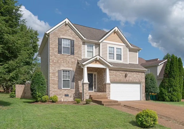 Photo 1 of Single family home for sale at 1402 Bern Dr, Spring Hill, TN 37174 | MLS# 3500840 | Listing updated on 2026-09-13