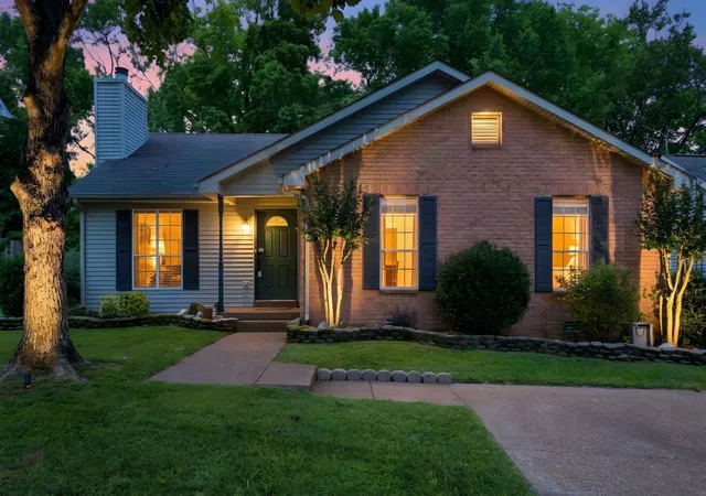 Photo 1 of Single family home for sale at 937 Fallview Trl, Nashville, TN 37211 | MLS# 3506520 | Listing updated on 2026-10-11