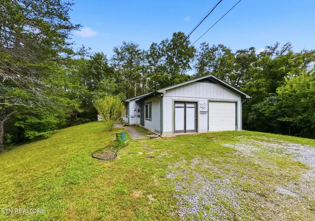 Photo 4 of Single family home for sale at 840 Guffy Holw Rd, Sevierville, TN 37876 | MLS# 3500834 | Listing updated on 2026-09-11