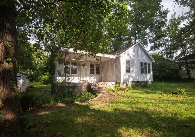 Photo 1 of Sale Pending at 143 Hillcrest Dr, Madison, TN 37115 | MLS# 3500948 | Listing updated on 2026-09-11
